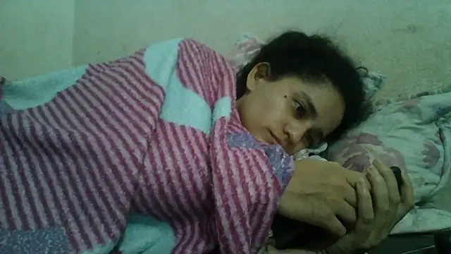 girl_tits Adlı Modelin Canlı Sohbet Odası
