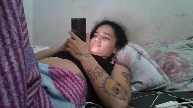 ห้องแชทสดของ girl_tits