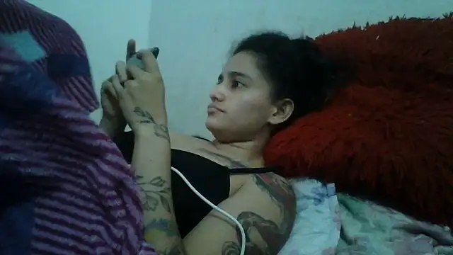girl_tits Live Chatraum