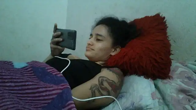 girl_tits Adlı Modelin Canlı Sohbet Odası