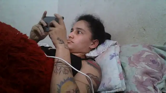 girl_tits Adlı Modelin Canlı Sohbet Odası