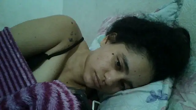 חדר צ'אט בשידור חי של girl_tits