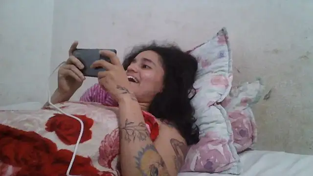 girl_tits লাইভ চ্যাট রুম