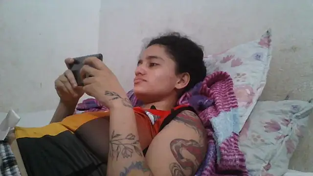 girl_tits Live Chatraum
