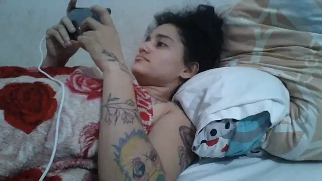 Онлайн чат girl_tits