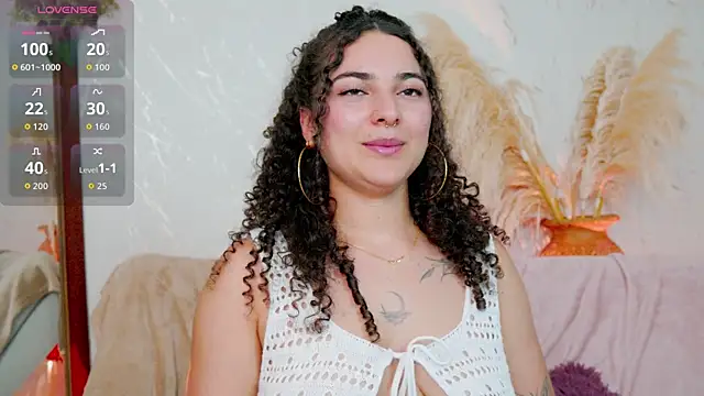 غرفة دردشة merida_bell18 المباشرة