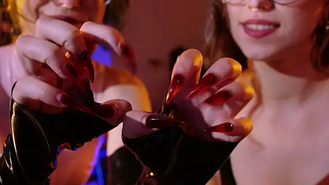 Scarlett_Wanner élő chatszobája