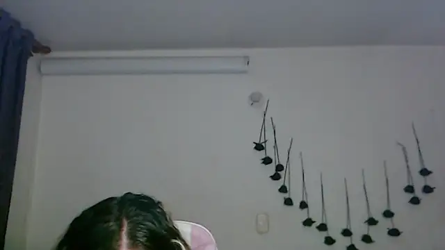 SLOPPYTITSS: δωμάτιο απευθείας συνομιλίας