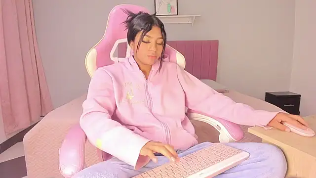 agyness_bell Cameră chat live