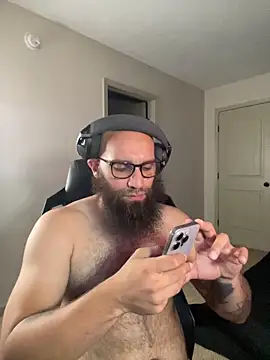 MastaWolfy Live Chatraum
