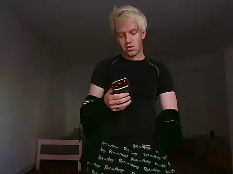 D_anielll – live chatrum