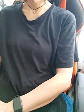 Aashikalaa Ruang Obrolan Langsung