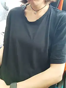 Sala de chat ao vivo de Aashikalaa