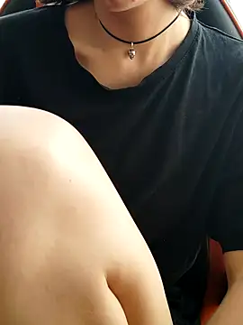 Aashikalaa 即時聊天室
