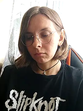 Sala de chat ao vivo de Aashikalaa