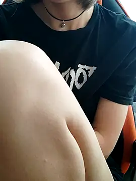 Aashikalaa 실시간 채팅방