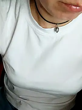 Aashikalaa чат на живо