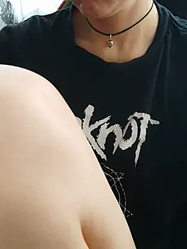 Aashikalaa live-chat rom
