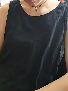 Aashikalaa élő chatszobája