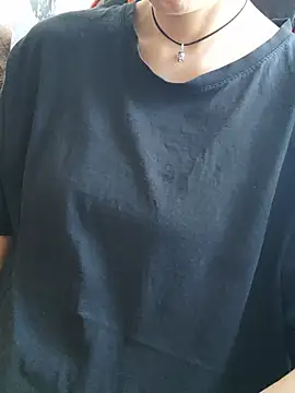 Aashikalaa 실시간 채팅방
