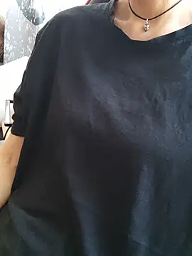 Aashikalaa 실시간 채팅방