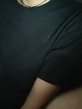 Sala de chat en directo de Aashikalaa