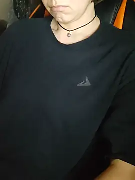 Chat ao vivo de Aashikalaa