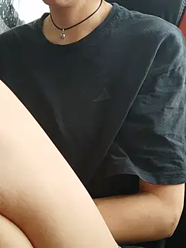Živá chatovací místnost Aashikalaa
