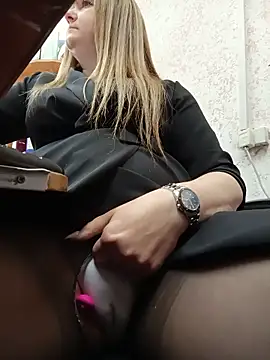 Živá chatovací místnost Office_Albertina