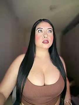 cami_ortiz__ Adlı Modelin Canlı Sohbet Odası