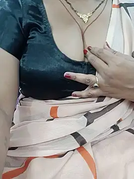 Indian-sexy30's Live Chat Room