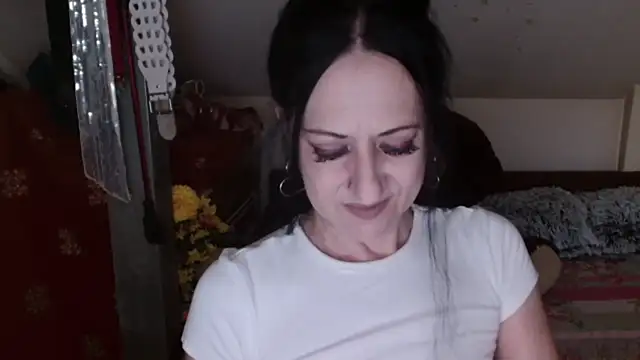 DebraMilf élő chatszobája