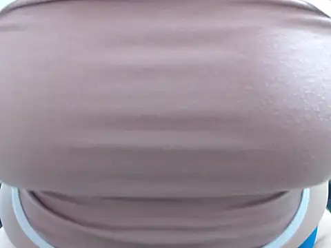 Laura_hottt Live Chatrum