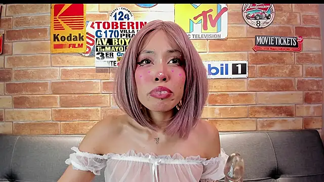 miss__maria Adlı Modelin Canlı Sohbet Odası