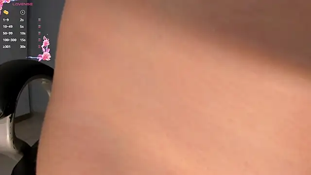JuanitaClay 실시간 채팅방