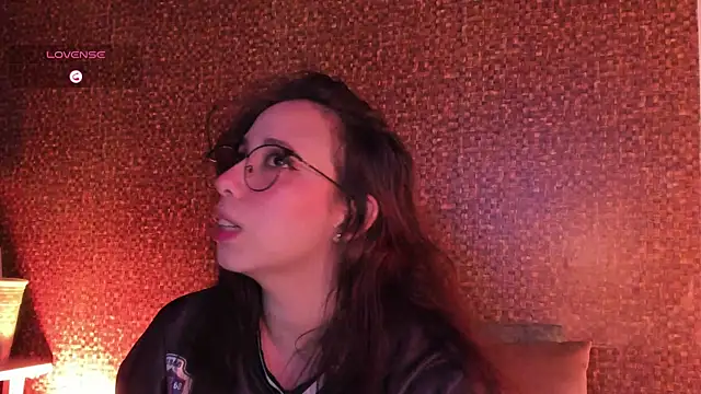 Apartment28 Cameră chat live