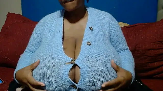 Chatroom en direct de CUTEFIRMMELONSS