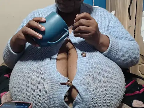 Chat ao vivo de CUTEFIRMMELONSS
