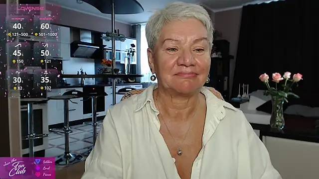 Pokój czatu na żywo – roxana_brooks