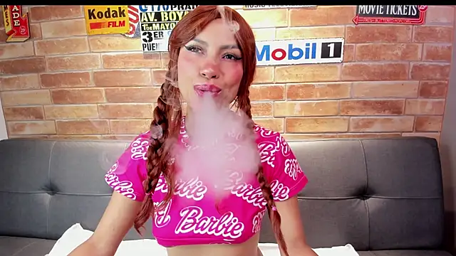 חדר צ'אט בשידור חי של miss_sweett