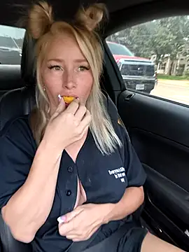POPPY_XO Cameră chat live