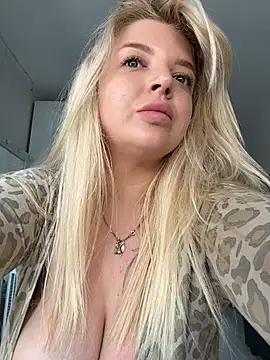 OdriOlsens' Live Chat Room