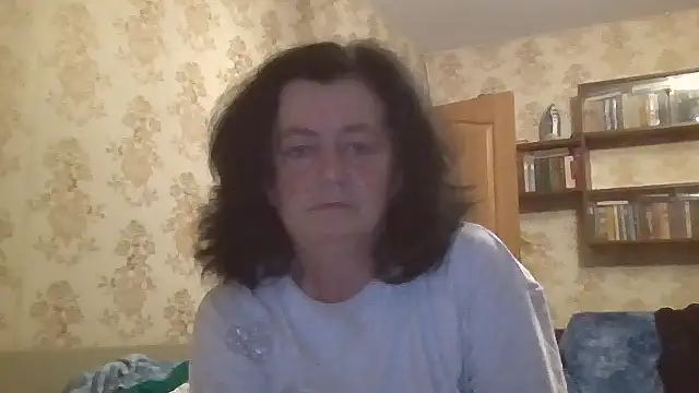 GypsiQueen2n Live chat-huone
