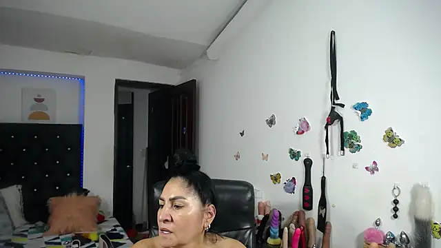 Chatroom en direct de mature_bigboobs10