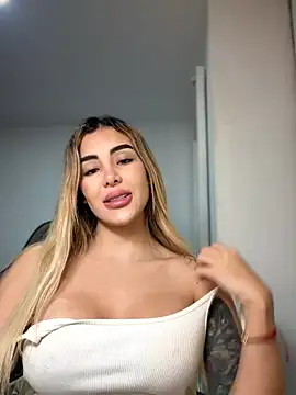 mi_suk11 Live chatroom