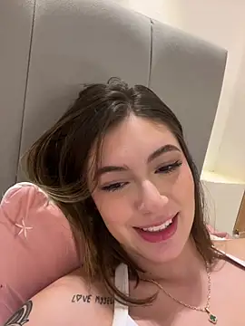 baby_sammyy Adlı Modelin Canlı Sohbet Odası