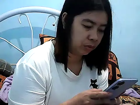Totally_Naked69 чат на живо