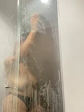 غرفة دردشة Koral___ المباشرة