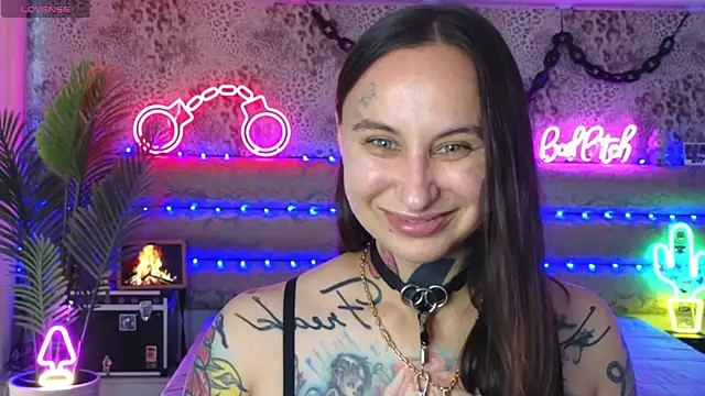 Pokazy przed seks kamerką na żywo – Cool_Freak_