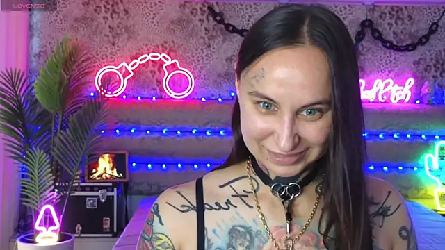 Cool_Freak_ Show di sesso, in cam, in diretta